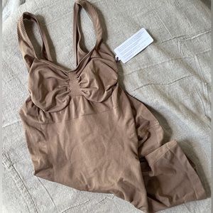 NWT, YITTY, NEARLY NAKED SHAPING MID THIGH BODYSUIT, Size M/L, color: taupe